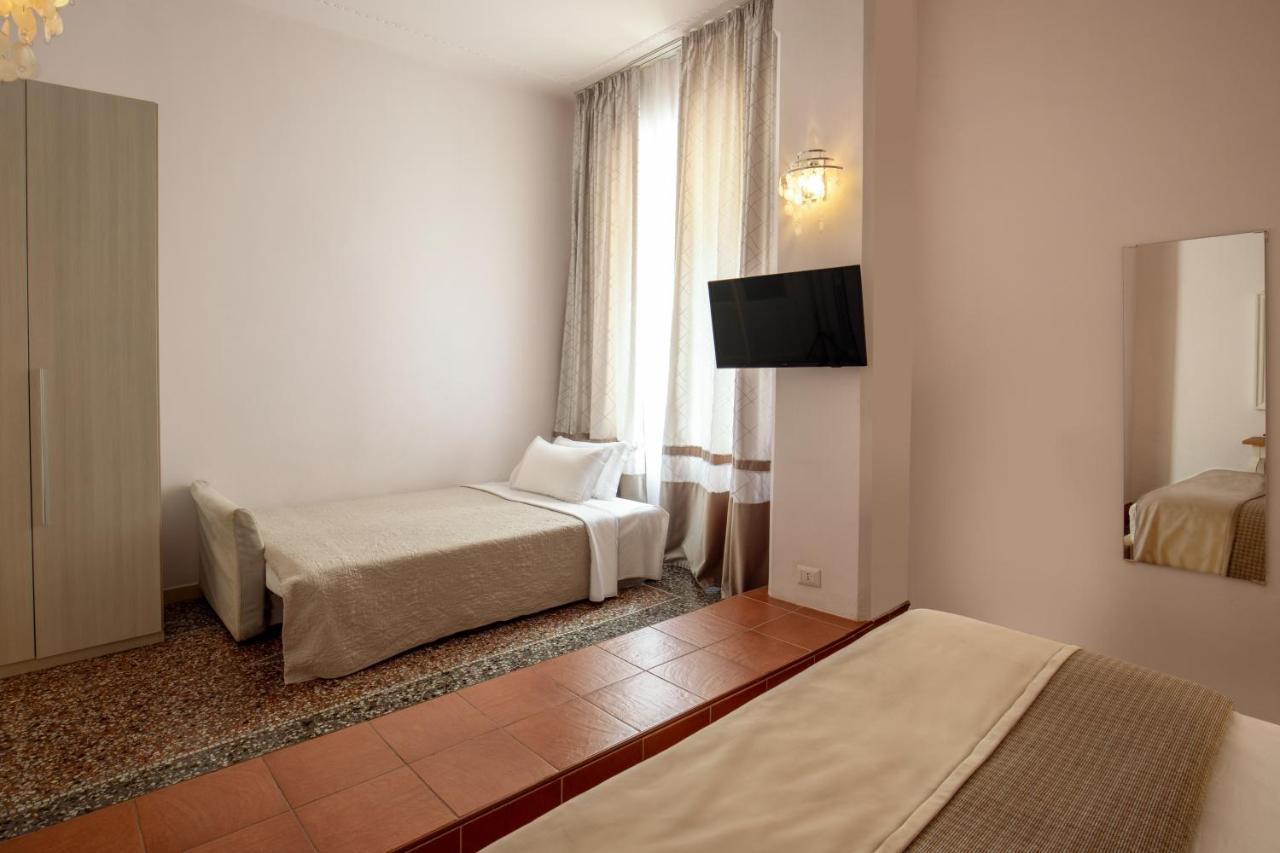 Baldassini Suites Rome Bagian luar foto