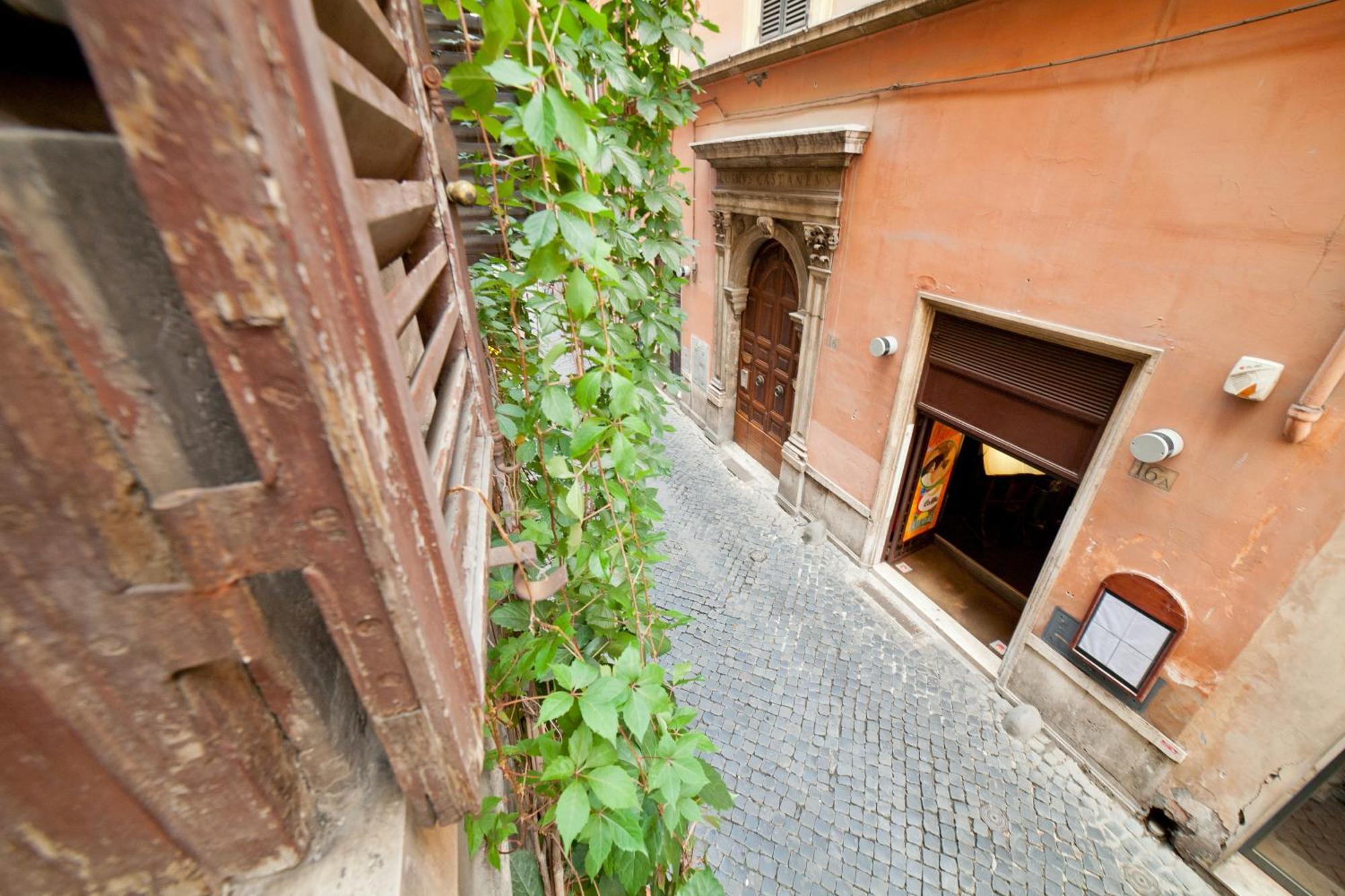 Baldassini Suites Rome Bagian luar foto