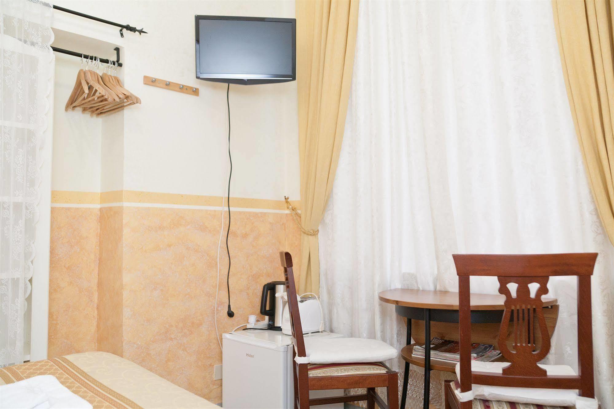 Baldassini Suites Rome Bagian luar foto