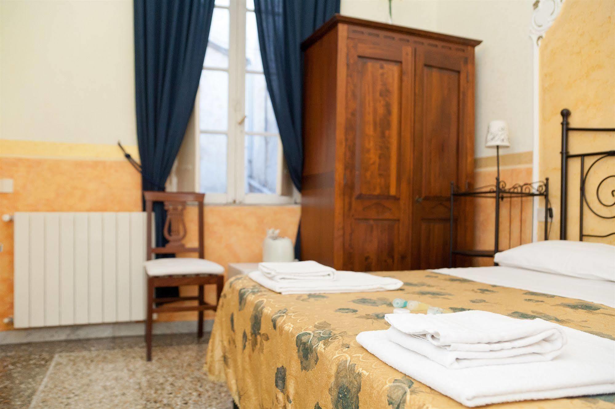 Baldassini Suites Rome Bagian luar foto
