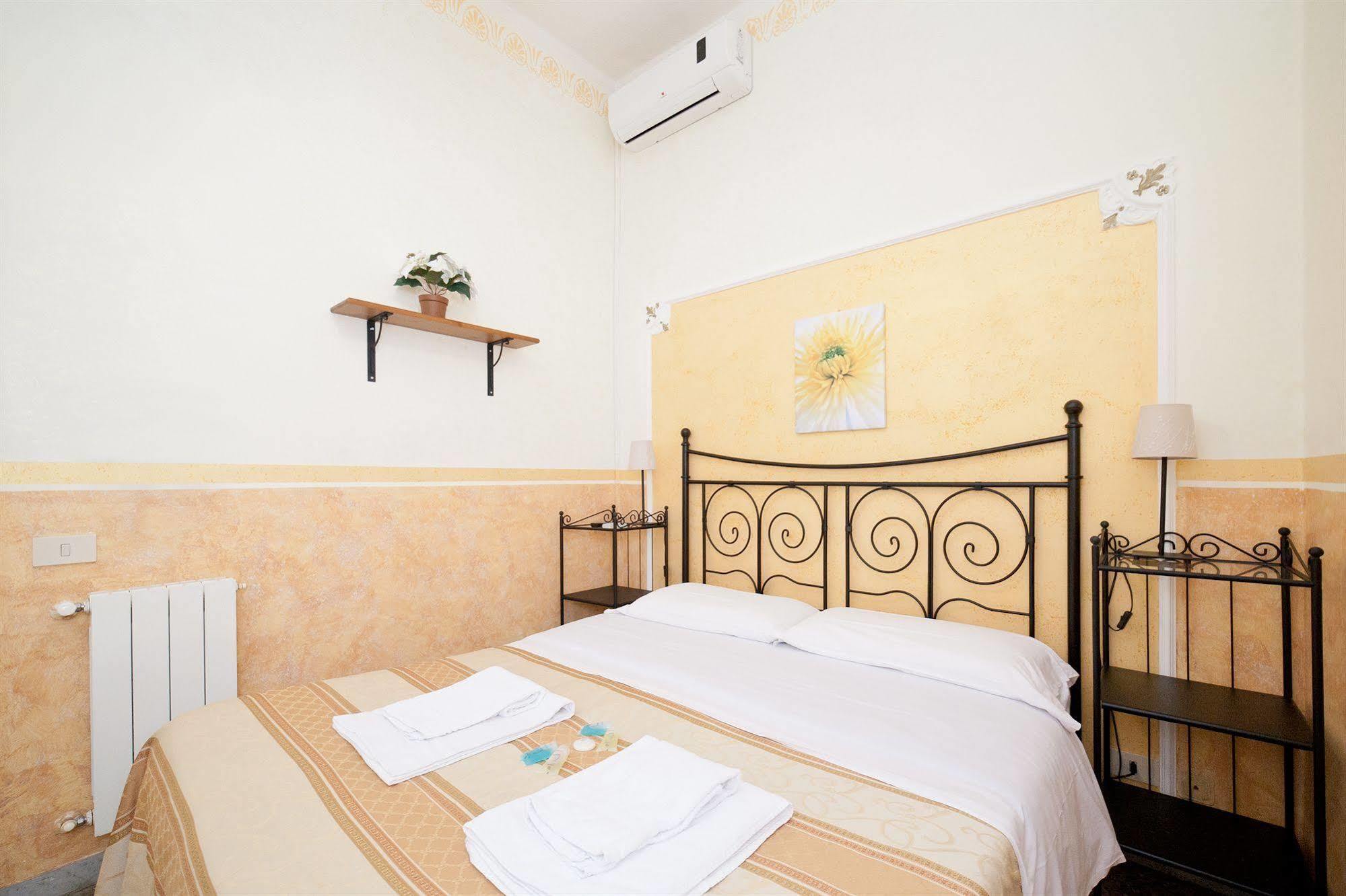 Baldassini Suites Rome Bagian luar foto